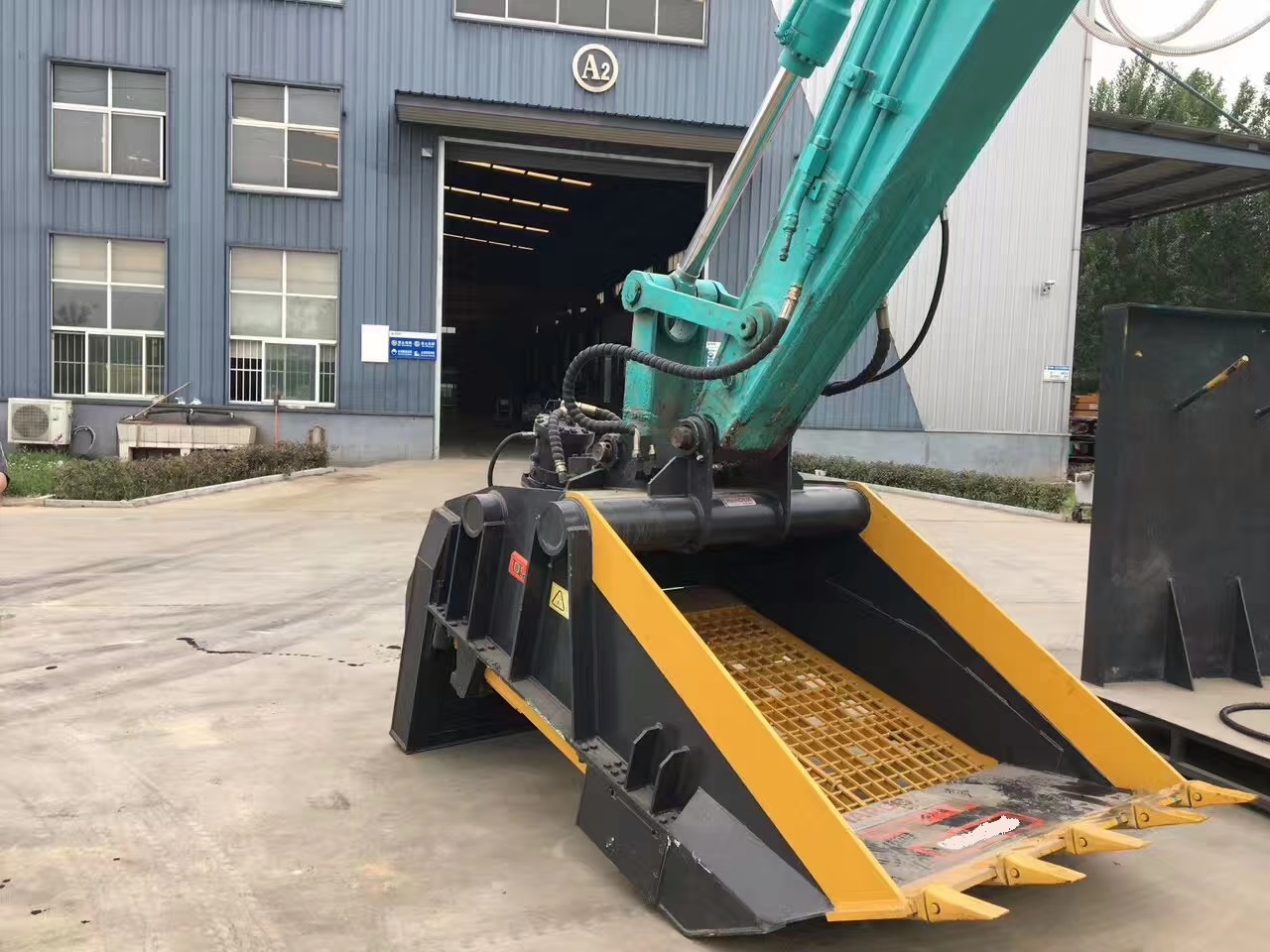 Demolition Excavator Crusher B - Heavy Equipment With Bucket ulasan dan harga